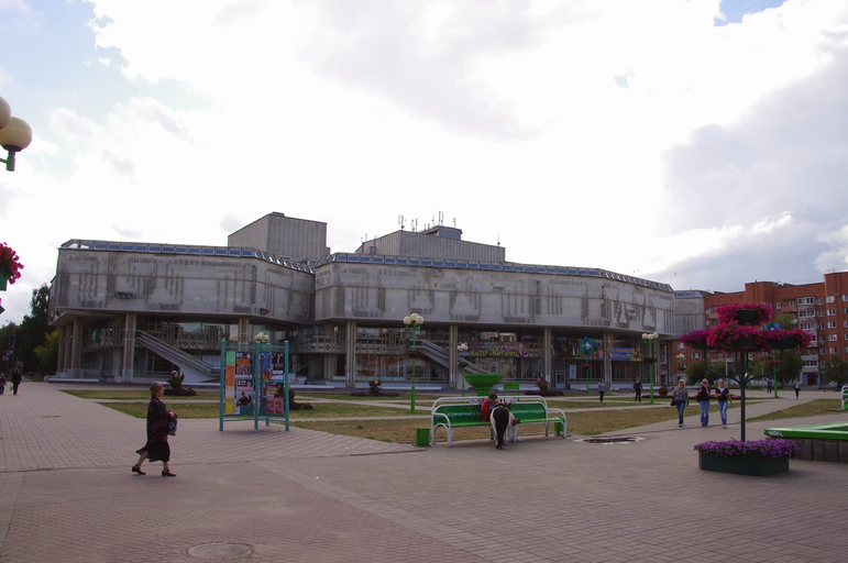 Ярославский государственный театр юного зрителя имени В. С. Розова)